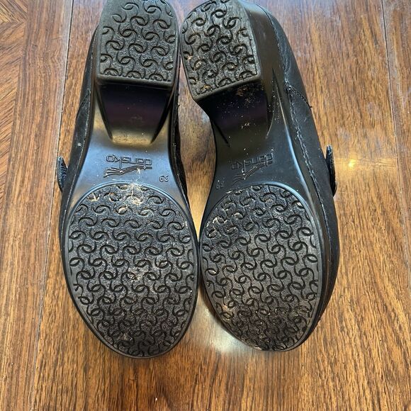 Dansko Slip-on Black Leather Buckle Clog Shoes Size US 8.5/9 EU 39 - Picture 7 of 8